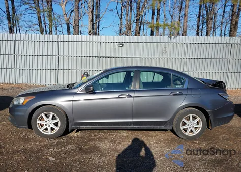 2011 Honda Accord 2.4 Lx from USA, damaged, VIN 1HGCP2F39BA049671